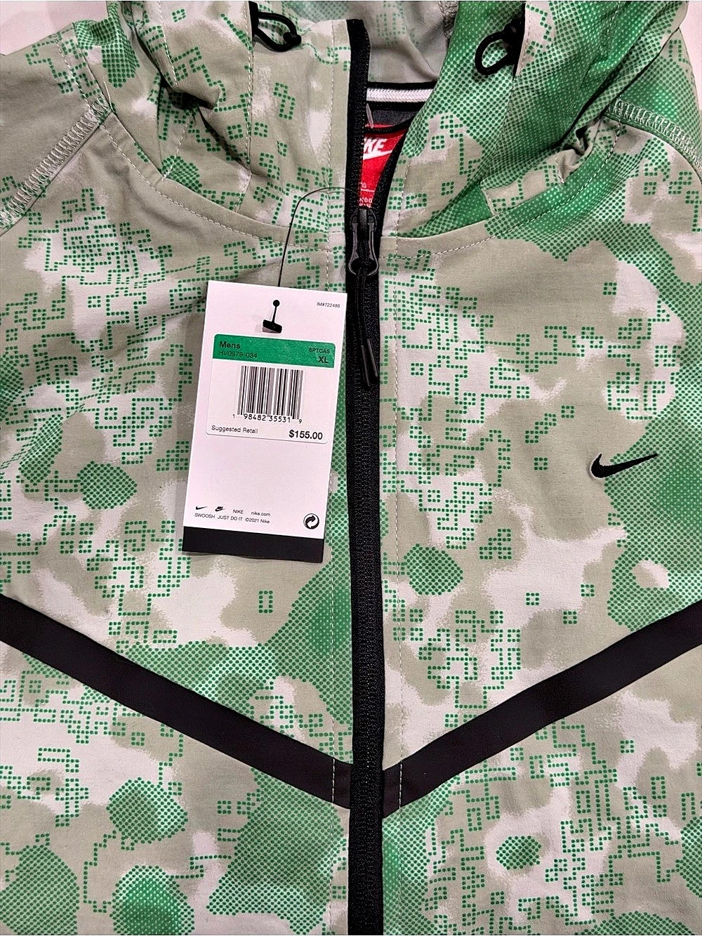 Nike Windrunner Men's Camo Jacket XL NWT
